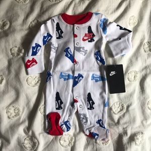 NWT - Nike Onesie - NB